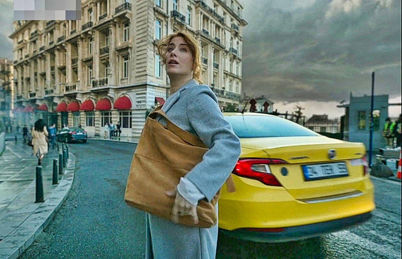 Кадр из сериала "Полночь в отеле Пера Палас" (Турция)