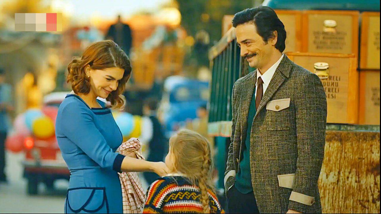 Сериал представляет турецкую версию драматических событий, которые привели к разделу этого островного государства Кадр из сериала "Однажды на Кипре" (Турция)