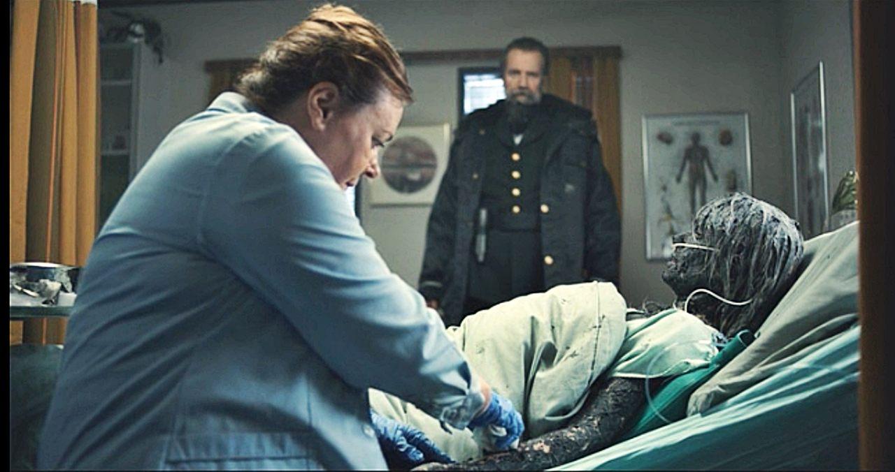 Кадр из сериала "Катла" (Исландия)